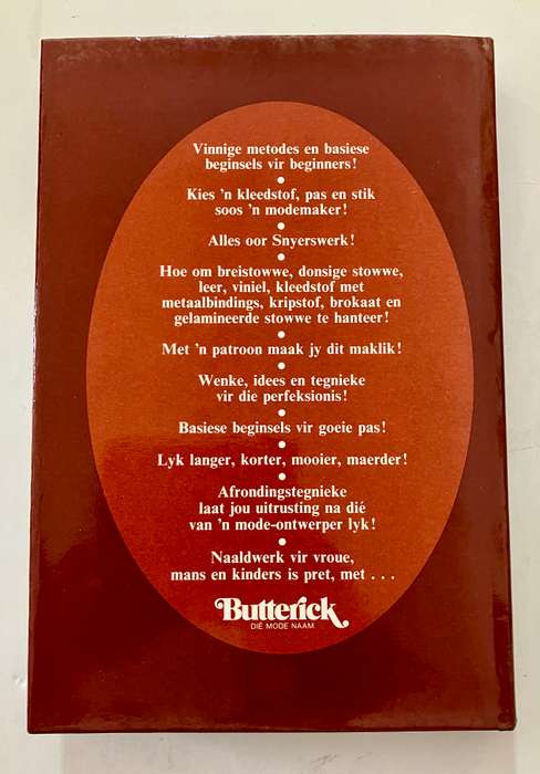 Die Butterick Naaldwerk Boek - Patricia Perry (Hoofred.) Hardeband met stofjas, 1e Afr Uitg. 1979