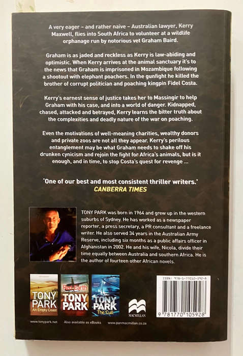 Captive - Tony Park. Softcover, 1st Ed. 2018