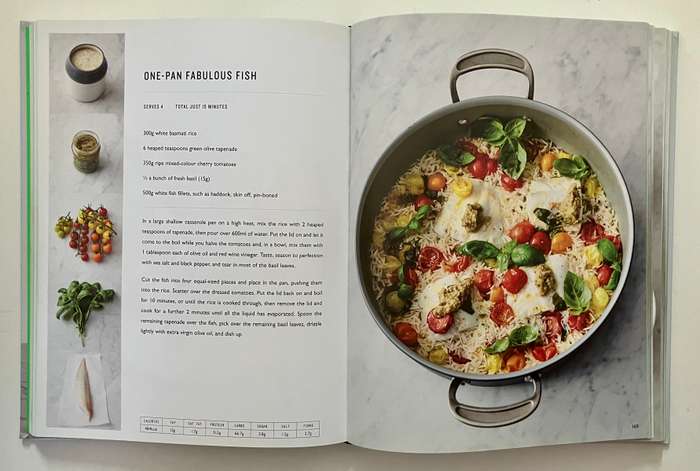 5 Ingredients - Jamie Oliver. Hardcover no dj. 1st Ed, 2017