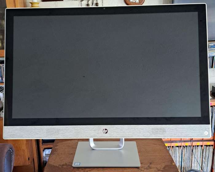 HP 27' All In One PC | Intel Quad Core i7, 16GB Ram, 512GB SSD, 2Gb Graphics, FHD