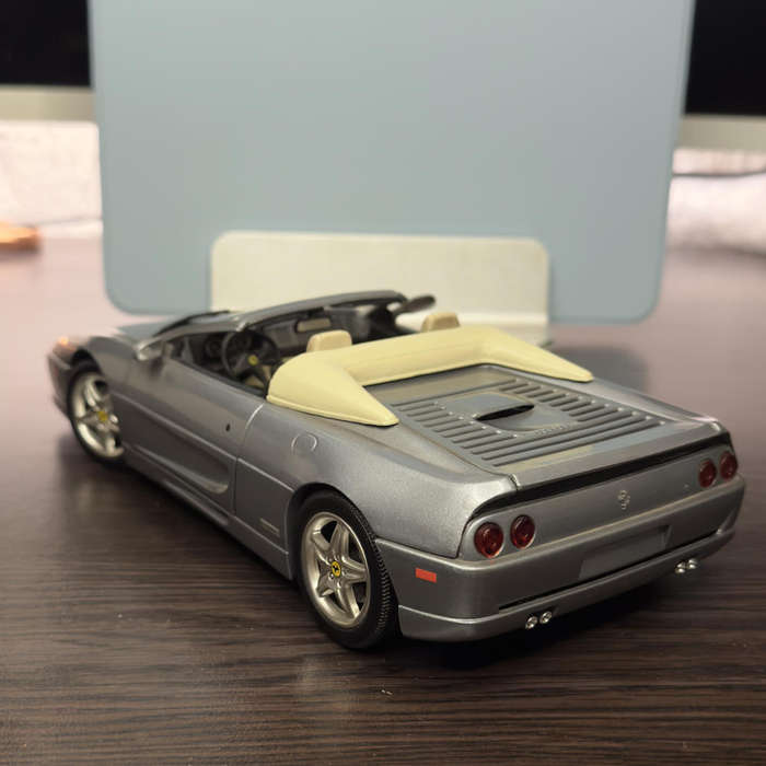 Rare 1/18 Hotwheels Ferrari F355 Spider