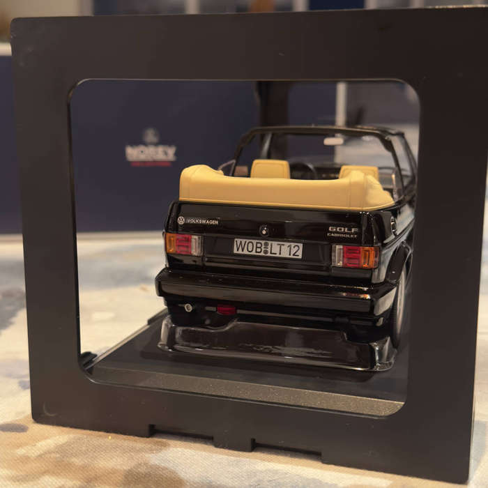 1/18 Volkswagen Golf 1 Cabriolet by Norev