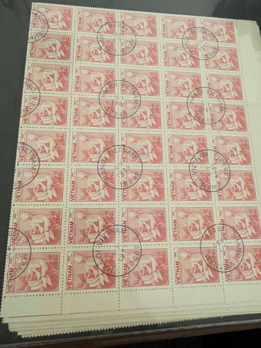 FIRST DAY COVER ALBUM 54 ITEMS
