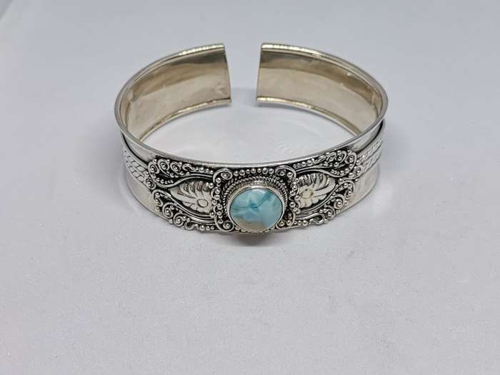 Stunning Bhoho Larimar Cuff
