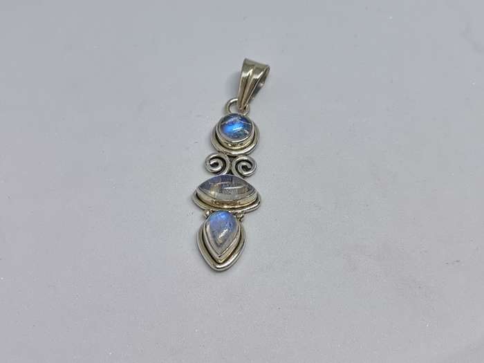 Silver Moonstone Pendant