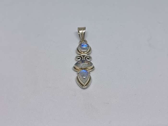 Silver Moonstone Pendant