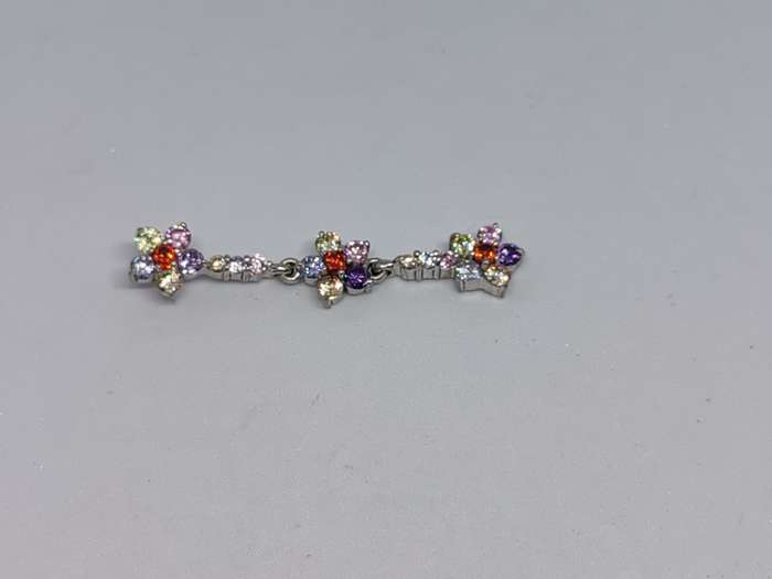 Silver Dangling Flower Pendant