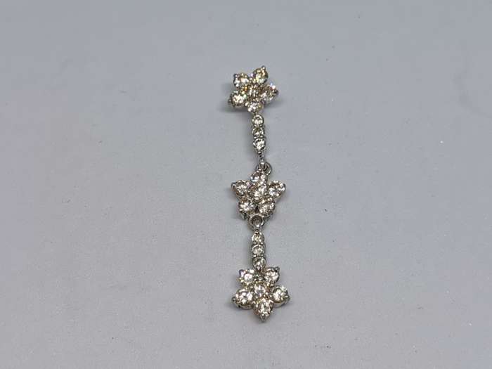Silver Dangling Flower Pendant