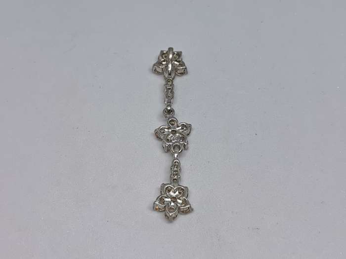 Silver Dangling Flower Pendant