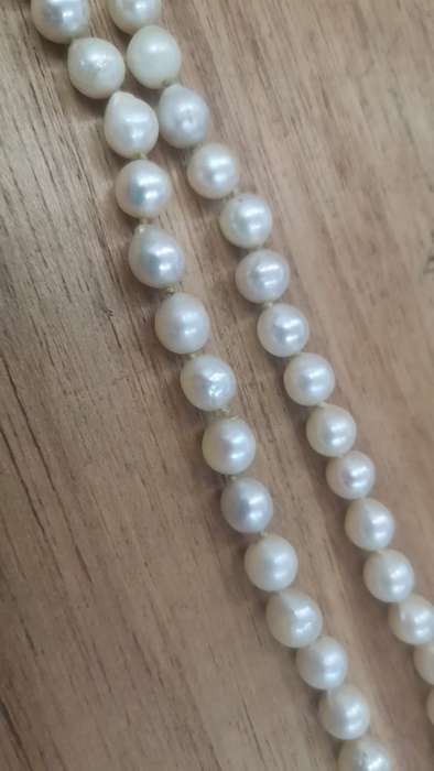 Pearl Necklace with Silver Clasp