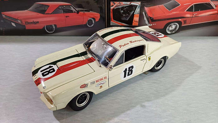 1965 Shelby GT350R Pedro Rodrigues