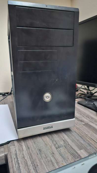 Gigabyte PC G4400