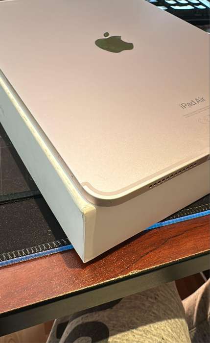 Apple iPad Air 5th Gen WiFi Cellular 256GB