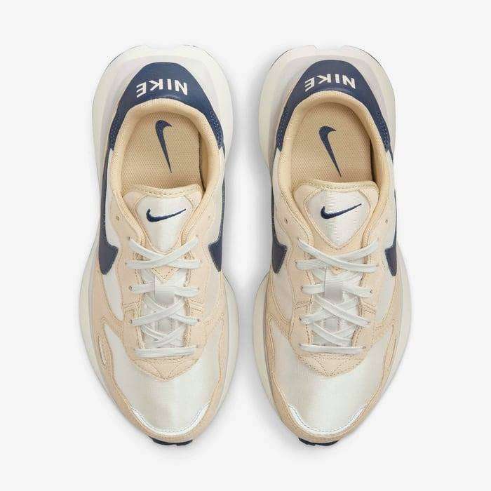 Nike Women's Phoenix Waffle FD2196 101