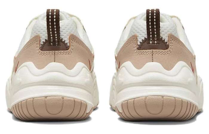 Nike Women's Tech Hera Cacao Wow/ Sail FV0981 100 Size UK 5/6 (SA 5/6)