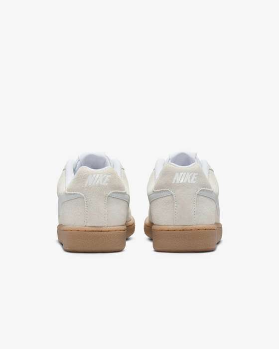 Nike Women's Court Royale Suede Silt Red/Gum Light Brown 916795 001 Size UK 5.5/6.5 (SA 5.5/6.5)
