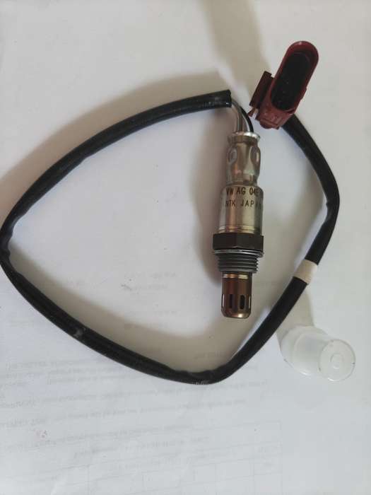 Vw NTK Oxygen Sensor 4wires 04E906262AT 04E906262DB 04E906262AR 04E906262L