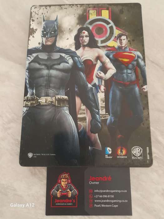 INJUSTICE: Gods Among Us- COLLECTOR'S EDITION (XBOX 360)