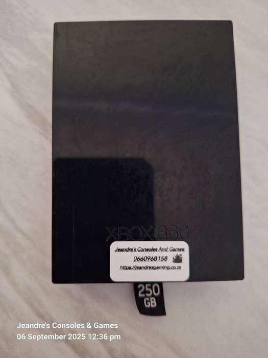 XBOX 360E / Slim 250GB HDD