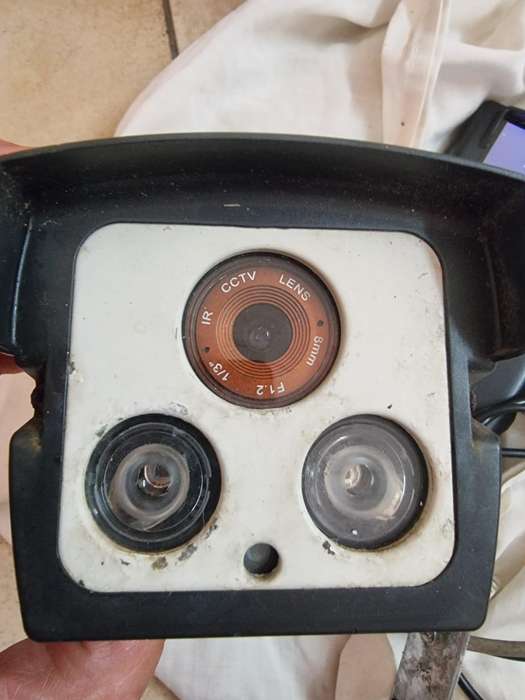 mixed lot of cctv cameras