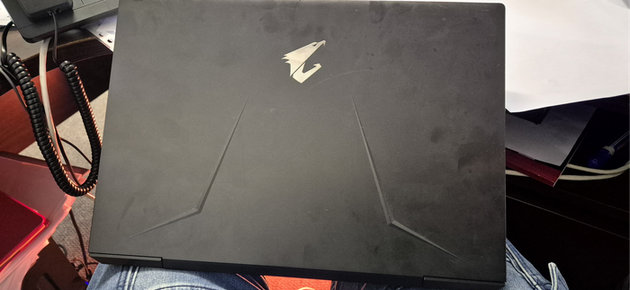  Gigabyte AORUS i7 GTX Laptop 