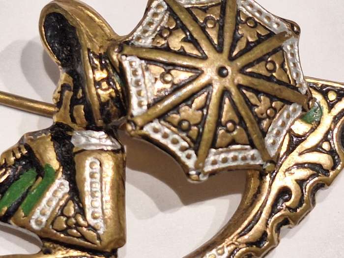 Vintage gondelier brooch