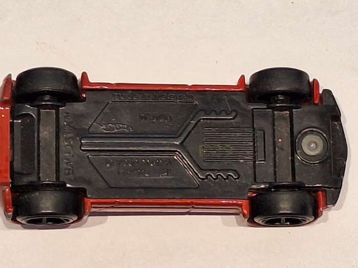 Hot Wheels 2001 Ballistik