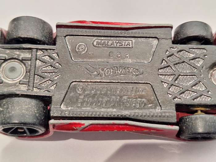 Hot Wheels Scoopa Di Fuego