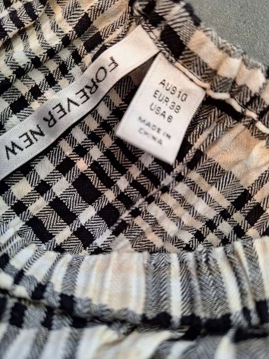 Forever New Mini skirt, see photos for size