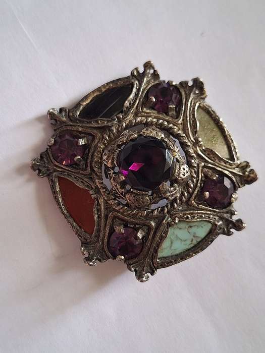 Vintage Miracle Scottish plaid brooch
