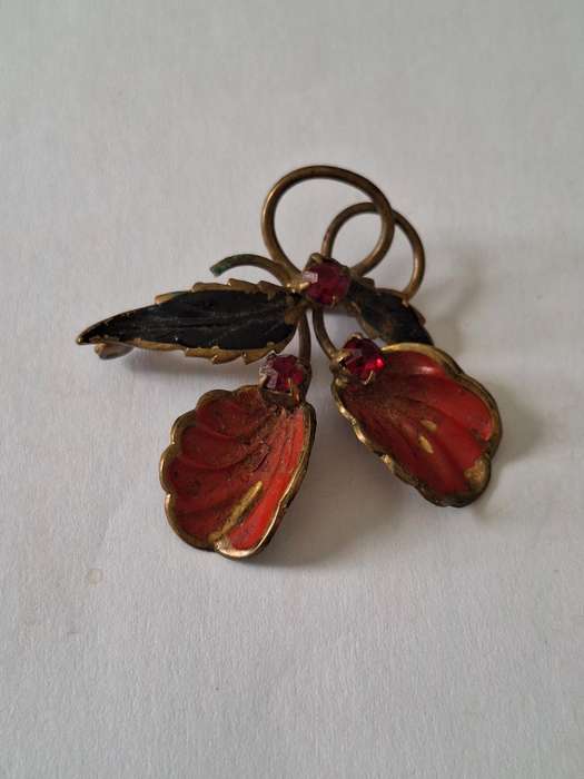 Vintage brass painted brooch