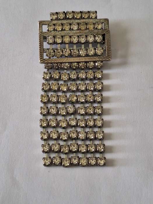 Diamante brooch