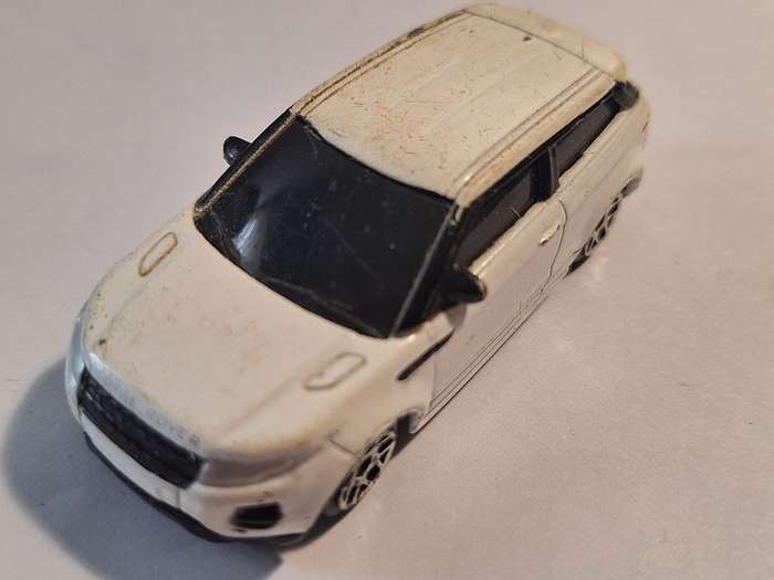 RMZ City Range Rover