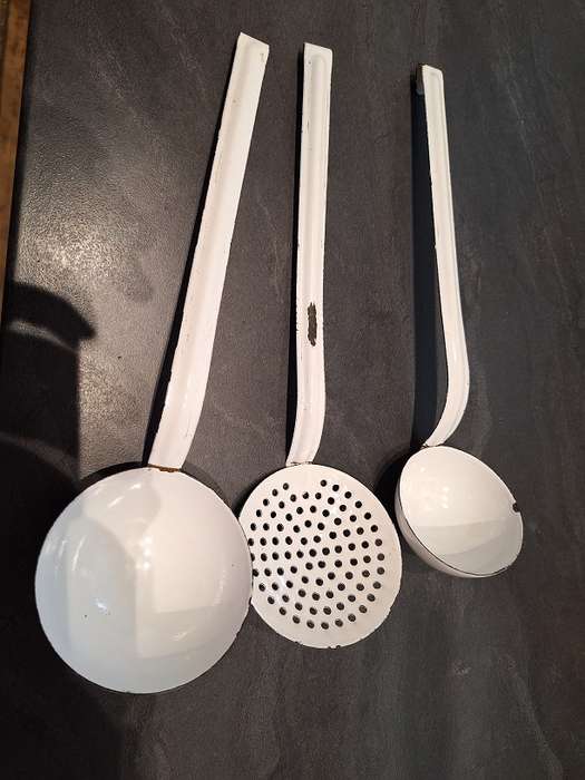 3 x Vintage enamel ladles