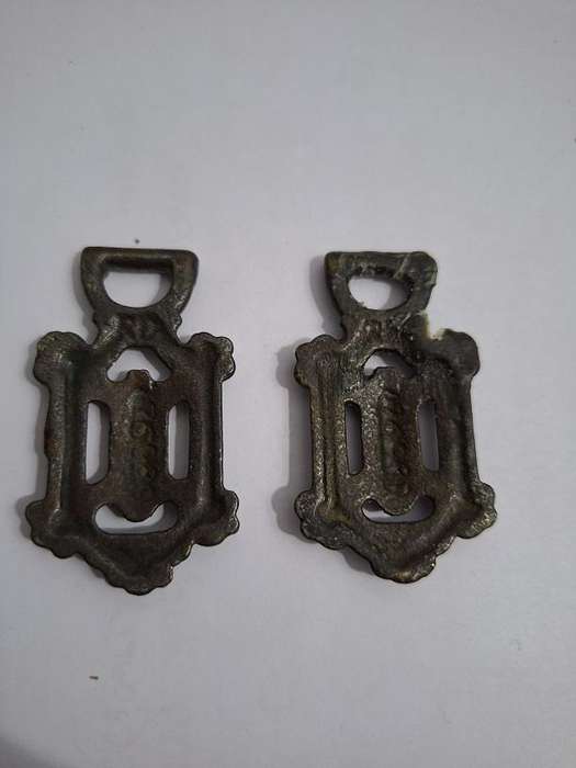 2 x Antique drawer handles