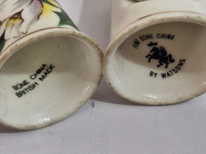 Vintahe Hallmarked silver thimble and some collectable ones