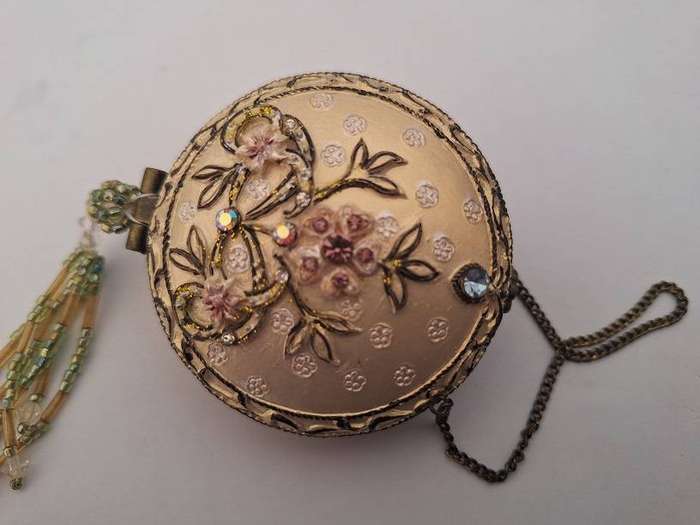 Stunning antique coin purse