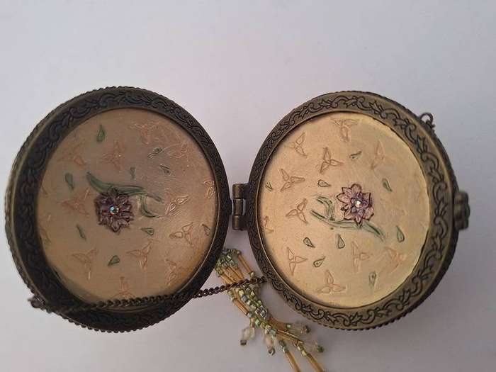 Stunning antique coin purse