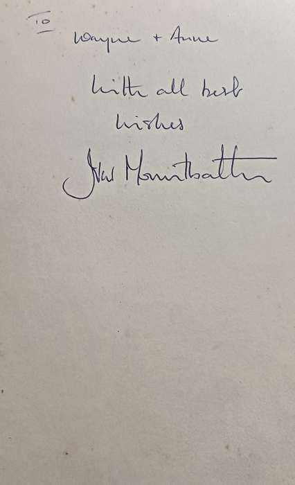 The Dairies of Lord Louis Mountbatten - Philip Ziegler - Hardcover - 315 pages