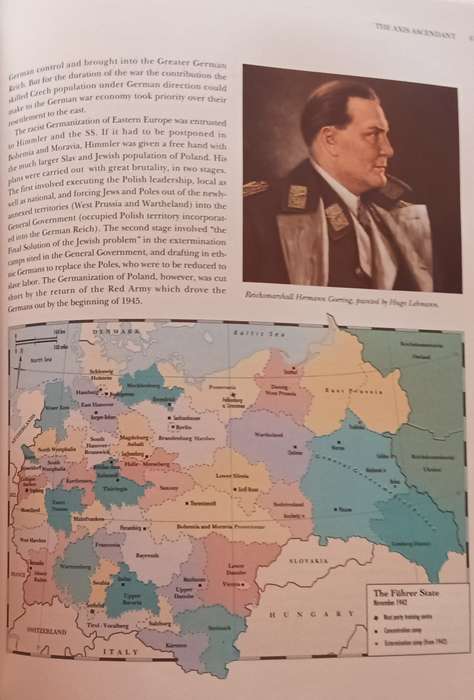 The Viking Atlas of World War 11 - John Pimlott & Alan Bullock - Hardcover - 224 pages