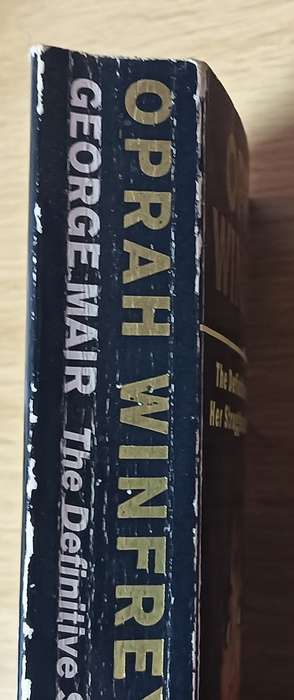 Oprah Winfrey - George Mair - Softcover - 412 pages
