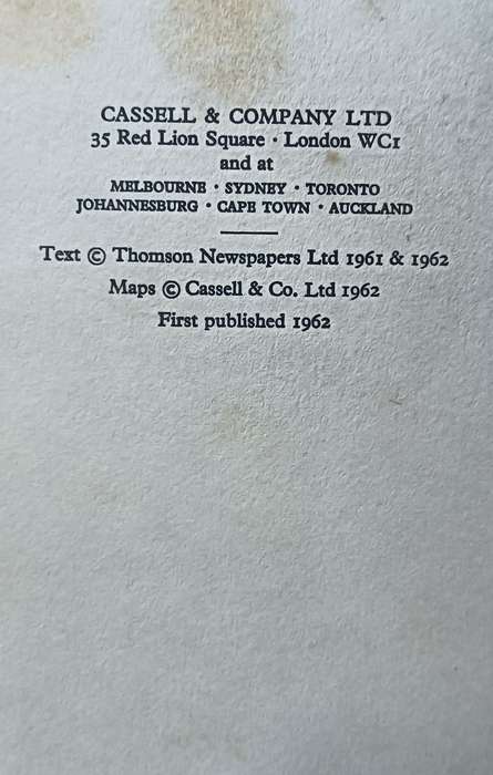 The Memoirs of Field-Marshal Earl Alexander of Tunis 1949-1945 - Hardcover - 210 pages