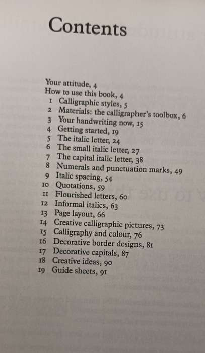 Teach Yourself Calligraphy - Dianne Minnaar - Softcover - 95 Pages