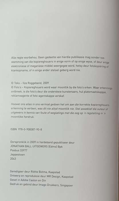 50 Stemme - Ilza Roggeband- Hardcover - 256 Pages