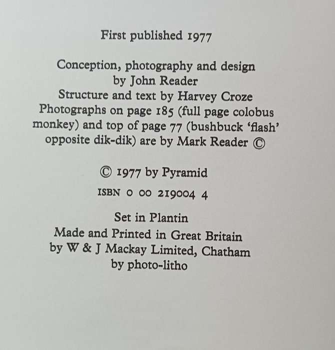 Pyramids of Life - John Reader & Harvey Croze - Hardcover - 222 Pages