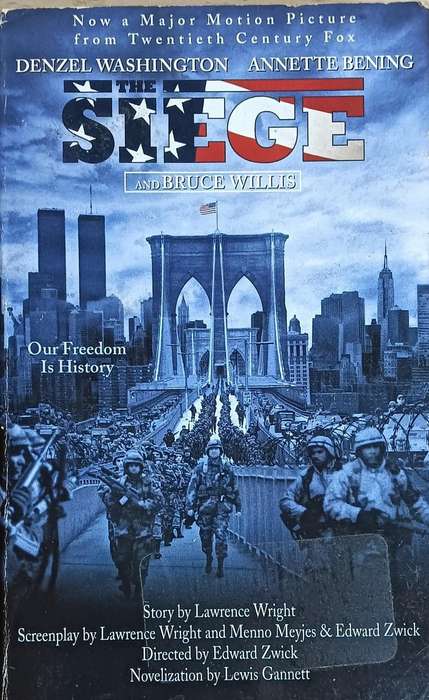 Siege - Lawrence Wright - Softcover - 295 pages