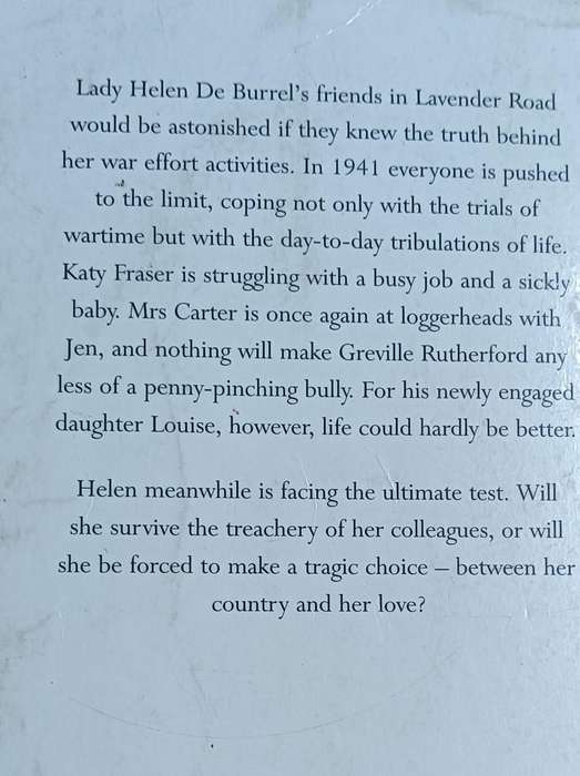 On a Wing and a Prayer - Helen Carey - Softcover - 511 pages