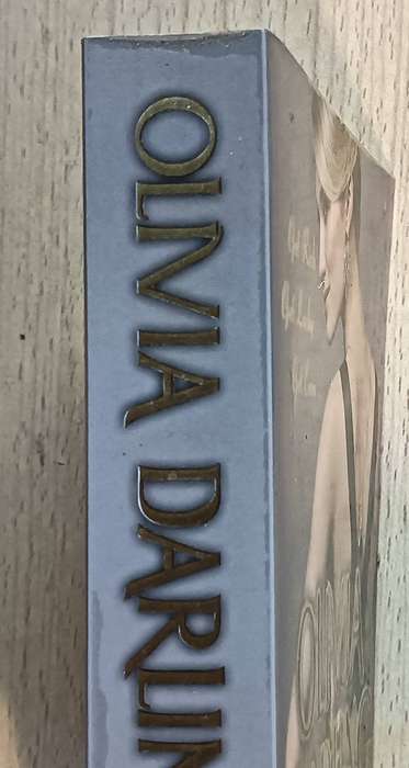 Priceless - Olivia Darling  - Softcover - 457 pages
