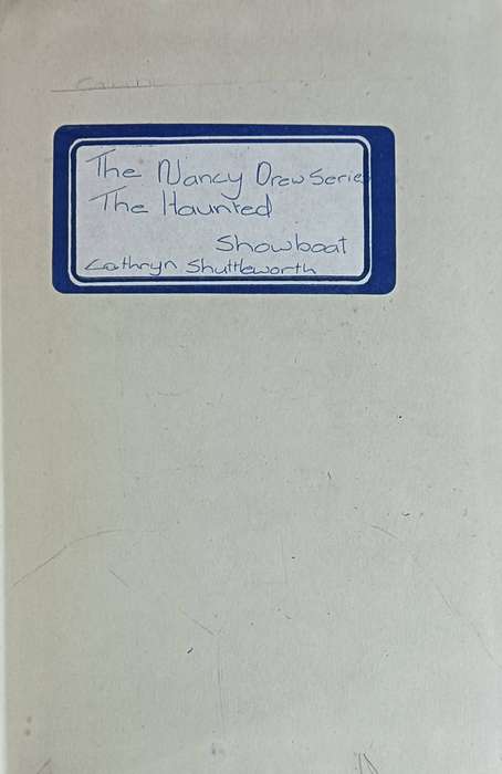 The Haunted Showboat - Carolyn Keene  - Hardcover - 200 pages