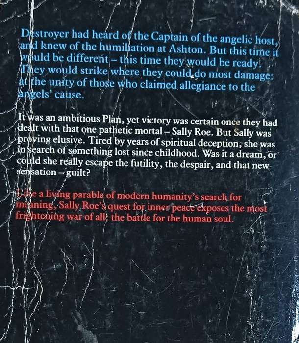 Piercing the Darkness - Frank Peretti- Softcover - 543 pages